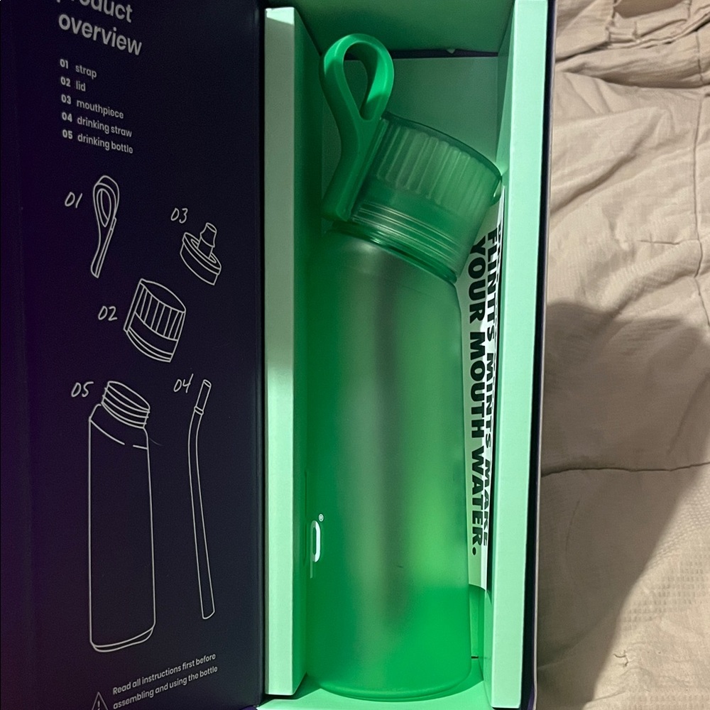 Air Up Green Water Bottle - Picture 8 of 14